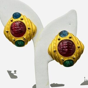 Vintage 1980's Jeweled Etruscan Matte Gold Earrings